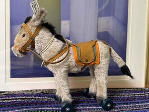 Steiff Donkey on колесо копия 1929