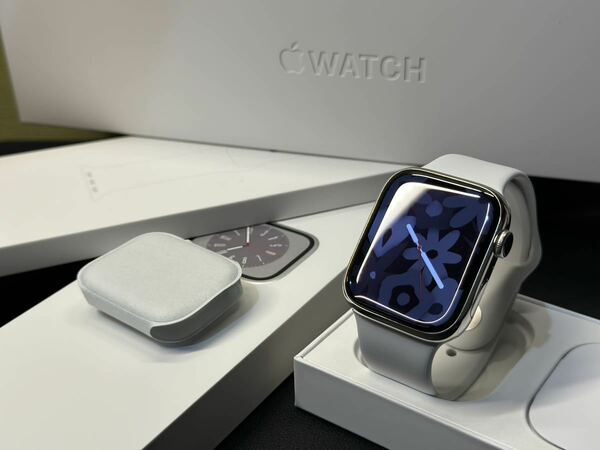 ☆即決 美品 バッテリー100% Series8 Apple Watch 45mm シルバーステンレス アップルウォッチ GPS+Cellularモデル シリーズ8 408