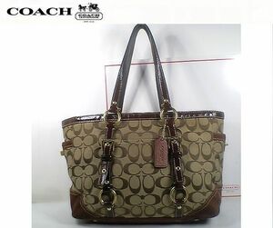 ★美品！★ＣＯＡＣＨ　コーチ★とってもお洒落で素敵な♪ シグネチャー ギャラリートートバッグ 10630 ■ＣＯＡＣＨチャームプレート付■