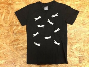 ノーブランド 飛行機 子供服 可愛い ファンシー エアプレーン 半袖Tシャツ キッズ 発砲プリント 黒