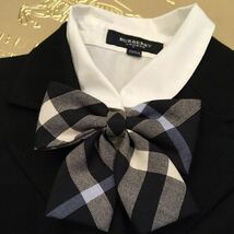 美品　BURBERRY バーバリー　フォーマル　ジャケット　ブレザー　スカート　シャツ　ブラウス　卒業　入学　発表会　刺繍エンブレム　120㎝_画像3