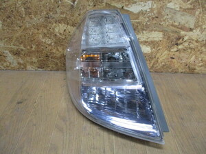 FIT HV HYBRID/フィット ハイブリッド/GP1/純正/LED/テールランプ/テールライト/左/33550-TF0-J71/STANLEY P9883 L/KTC2402-4