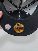 【送料込・新品】 ニュー エラ NEWERA ニューヨーク ヤンキース ラインストーンバッジ シンセティックレザー ブラック 59FIFTY Rhinestone_画像10