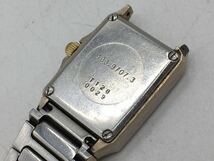 RADO ラドー DIASTAR 10 ATM レディース腕時計　ゴールドカラー文字盤　133.9707.3 現状渡し品 部品取 _画像5