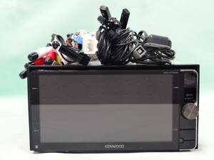 NVN0022【2013年製】☆ KENWOOD MDV-Z700W ☆ 4チューナー＆4ダイバシティ方式地上デジタルTVチューナー内蔵DVD/USB/SD/BT AVナビ