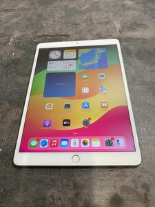 41621 iPad Air3 256G シルバー　Wi-Fiモデル　中古品　※本体のみ