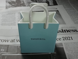 【新品・未使用・未開封】　Tiffany & Co　ティファニー　ブルーボウ　ティファニーブティック　陶器製　ショッピングバッグ　小物入れ