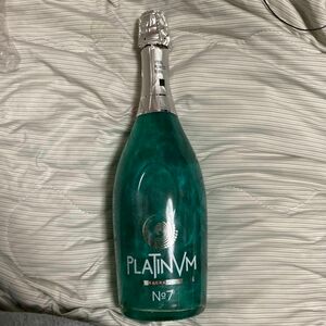 プラチナム フレグランス No.7 パイナップル&ココナッツ 750ml [スペイン/スパークリング/甘口/ミディアムボディ]