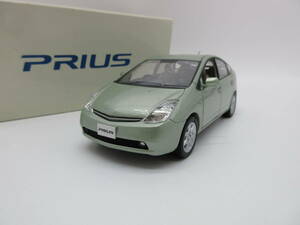 1/30 トヨタ プリウス PRIUS 20系 後期　非売品 カラーサンプル ミニカー　ライトグリーンメタリック