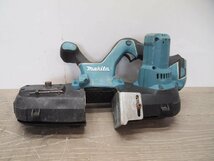 ☆【1R0202-22】 makita マキタ 充電式ポータブルバンドソー PB181D ジャンク_画像2