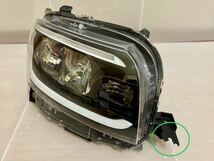 【送料無料】 240203A ダイハツ タント LA650S 右ヘッドライト LED KOITO 100-69074 打刻 01 純正_画像2