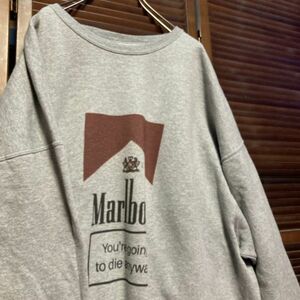 ACQN 1スタ グレー スウェット マルボロ Marlboro タバコ - 90s 00s ビンテージ アメリカ 古着 ベール 卸 仕入れ