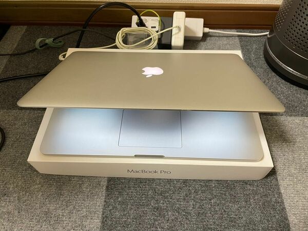 MacBook Pro (Retina,Mid 2015) US配列