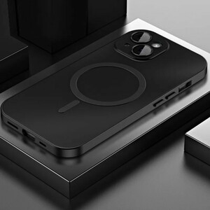 iPhone14Plus用　耐衝撃アルミニウム　ハードメタル磁気カバー　ブラック　MagSafe対応