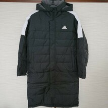 新品　adidas　子供服　ベンチコート　160センチ_画像1