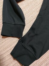 新品 未使用 NIKE スウェット カーゴパンツ L ブラック 黒 パンツ メンズ ナイキ ジョガーパンツ_画像4