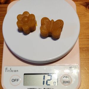 日本ミツバチのミツロウ　12g