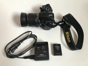 Nikon ニコン D40 NIKKOR AF-S 18-55 f3.5-5.6G DX