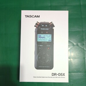 TASCAM タスカム リニアPCMレコーダー　DR-05X ハンディレコーダー オーディオレコーダー オーディオインターフェース搭載