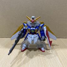 ガンダムコンバージ　セレクション リミテッドカラー 　ウイングガンダム　FW GUNDAM CONVERGE　_画像1