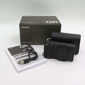 1円～ RICOH リコー GR III デジタルカメラ/f=18.3mm 1:2.8 レンズ 他 箱 ケース 付 通電確認済 現状品 y191-2403087【Y商品】