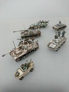 1/144完成品　駆逐戦車ホルニッセ×2＆Sdkfz234-2プーマ＆Sdkfz251-10/37mm砲＆Ⅱ号F型＆ワーゲン無線車「蜂が舞い飛ぶ雪原で2」