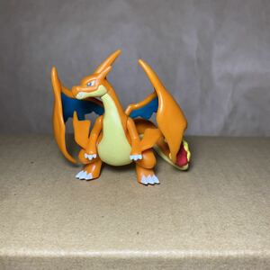 ポケモン モンコレ モンスターコレクション フィギュア メガリザードン Y