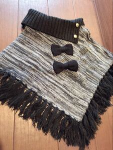 BEGUMta-toru knitted fringe poncho 