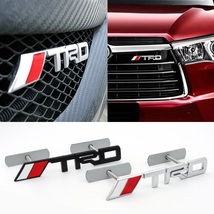 【送料込】TRD(トヨタテクノクラフト) 3Dエンブレム フロントグリル用 銀 金属製 トヨタ _画像10