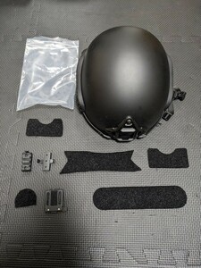 FMA OPSCOREスタイル BALLISTICタイプヘルメット ヘビーウェイトモデル　カラー：ブラック、サイズ：L / XLサイズ