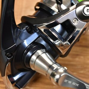 【程度良好美品☆】シマノ 21 ツインパワー SW 5000XG スピニングリール SHIMANO TWIN POWER ヒラスズキ カツオ 釣り 等に（KKM_O1）の画像2