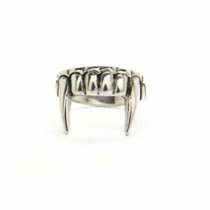 【新品】牙リング シルバーカラー　 デザイン リング 指輪　フリーリング　ユニセックス　かっこいい！