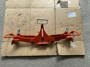 新品同様　イーグルクランプ U字溝蓋用　クランプ UGH200KG（500-600）中古　美品　即納　領収書可　送料一律　