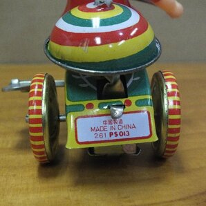 三輪車 ぜんまいのおもちゃの画像4