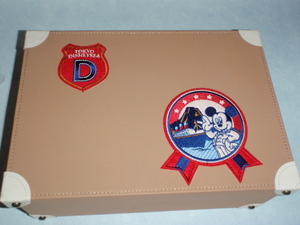  бесплатная доставка * не . приз товар жираф оригинал Tokyo Disney resort багажник Mickey 