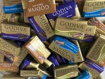 送料230円～計50個！GODIVA ゴディバナポリタンチョコレート　詰め合わせ 高級チョコレートお買い得 格安　バレンタイン_画像1