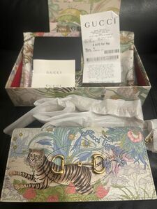 新品 限定品 Gucci Tiger Horsebit 1955 ChainWallet