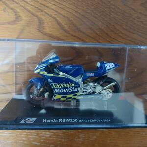 Honda　RSW250　DANI　PEDROSA　　2004　1/2４