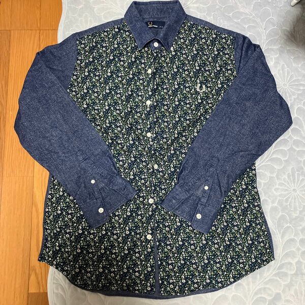 FRED PERRY デニムシャツ