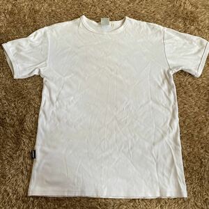 t14 AVIREX 白tシャツ サイズL表記 中国製