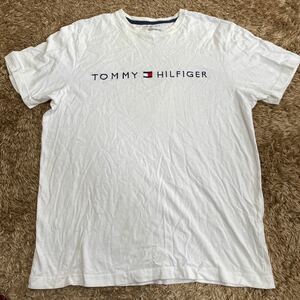 t15 TOMMY HILFIGER tシャツ サイズS表記 パキスタン製