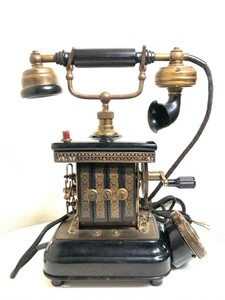 【希少レア】西洋アンティーク電話機 レトロ ヴィンテージ コレクション オブジェ インテリア 当時物 骨董 中古品　現状渡し