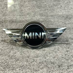 6mK1772E◆BMW MINI ミニ クーパーS MF16S R56 エンブレム 7026186 純正 正規品 自動車 パーツ 部品