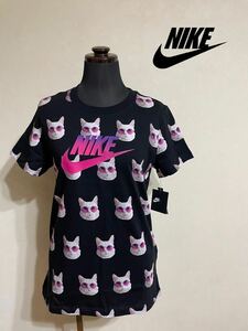 【新品】 NIKE ナイキ レディース スタンダードフィット ドライ Tシャツ トップス サイズS 半袖 155/80A 黒 猫総柄 DH3176