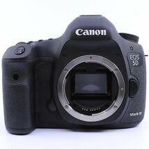 ＜良品＞ Canon デジタル一眼レフカメラ EOS 5D Mark III ボディ シャッター回数わずか11048枚！_画像2