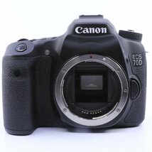 ＜ほぼ新品＞ Canon デジタル一眼レフカメラ EOS70D ボディ シャッター数2319枚！_画像2