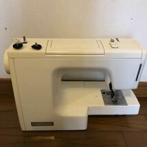 ジャノメ ミシン 682型　JANOME ハンドクラフト 裁縫 レトロ_画像9