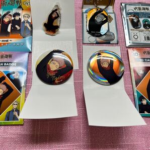 呪術廻戦 ロフト 虎杖悠仁 アクリルキーホルダー メタリックキーホルダー 缶バッジ 4点セット