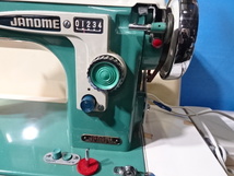 PA-62/ジャノメミシン 蛇の目 JANOME 昭和レトロ 足踏み フットスイッチ付 ケース付き 服飾手工芸 ハンドクラフト ソーイング_画像5