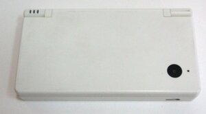 【641-7325k】◎1円スタート◎【ジャンク】Nintendo DS i本体のみ